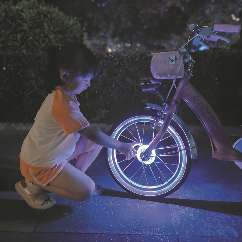 L05B LED svjetlo za hubu kotača bicikla – punjivo LED svjetlo za kotač, dugotrajna baterija, noćno vožnja uz upozorenje