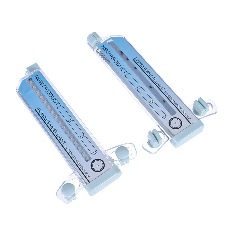 LED svjetlo za bicikl s 32 LED, USB-A punjenje, snap držač, AAA baterija, za rekreacijsku vožnju