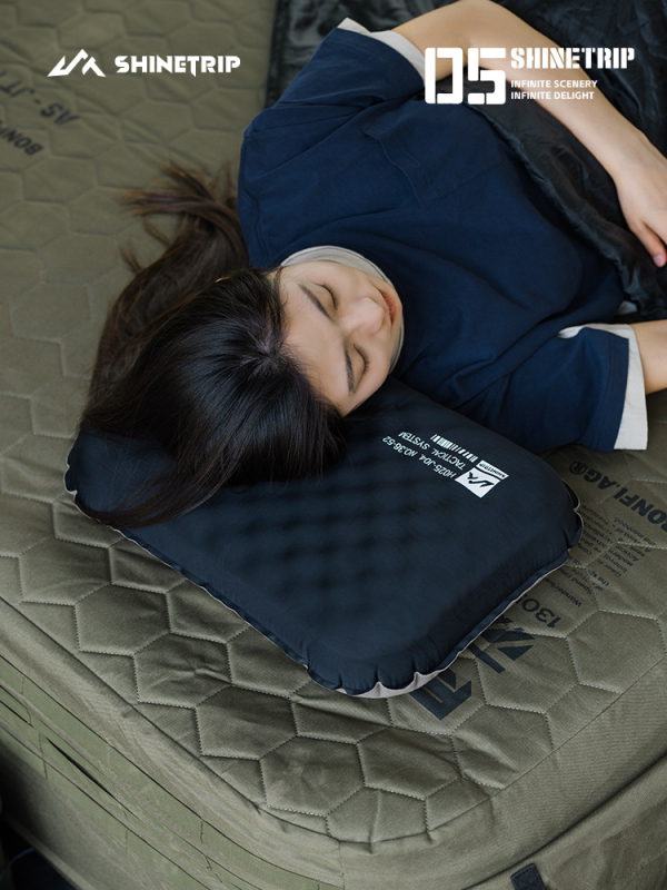 Διπλής λειτουργίας ελαφρύ φουσκωτό μαξιλάρι για ένα άτομο — Νάιλον Ice Silk + Fleece, καθαρό βάρος 0,25 kg