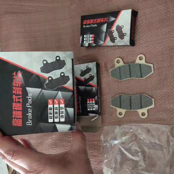 Osschi предна дискова накладка за мотоциклет, модел 125, ръчно управление