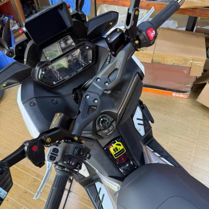 XMAX300 kovan aluminijski upravljač - izravna montaža, modificirani cijev upravljača, prilagođena obrada