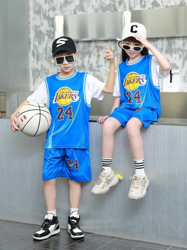 Gyerek kosárlabda egyenruhája, uniszex, 24-darabos készlet, poliészter anyag, nyár–tavasz–őszre, futáshoz és labdajátékokhoz