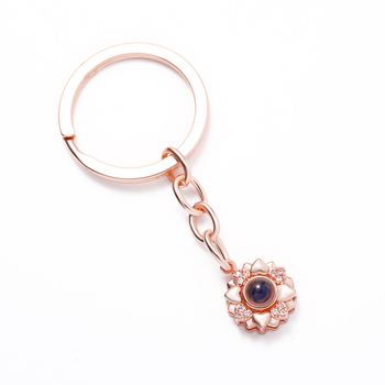 Ključni privjesak sa srcolikim motivom, bakar, elektroplatiranje, korejski stil, cvjetni uzorak