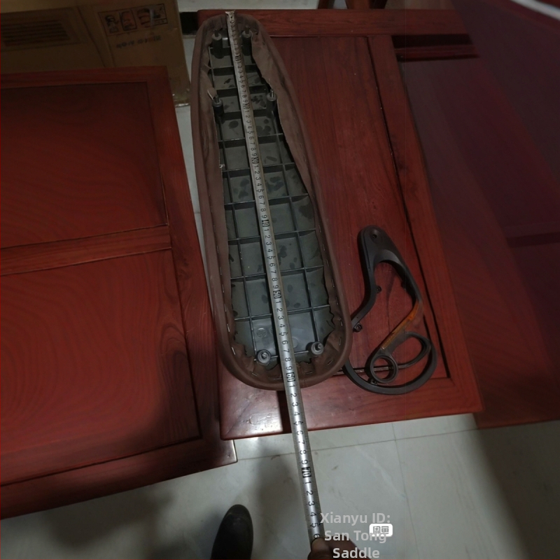 Καθίσμα Ποδηλάτου Santong, PU υλικό, Μοντέλο Snowmobile Caterpillar, Για Ορεινό Ποδήλατο