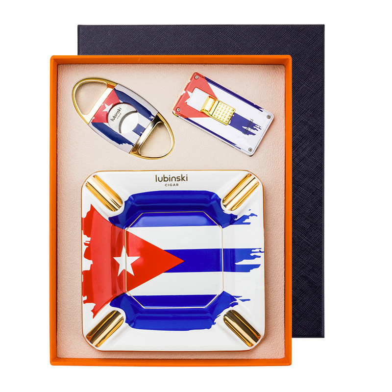 LUBINSKI set de trei piese pentru țigări: brichetă rezistentă la vânt, cenușar cu patru compartimente, foarfecă cu lamă dublă, construcție metalică