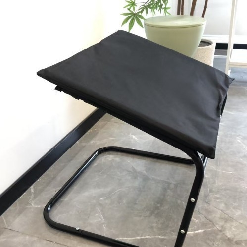 Metalni oslonac za noge Q968 — moderno minimalistički stil, prilagodljiv, nije sklopiv, višestruka uporaba, pogodan za djecu, odrasle i starije osobe