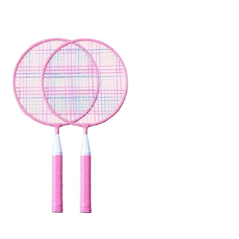 Rachetă de badminton pentru copii, ramă dreaptă, material ramă: aliaj de fier, greutate 95–100 g, grosime priză G2, rigiditate ax medie