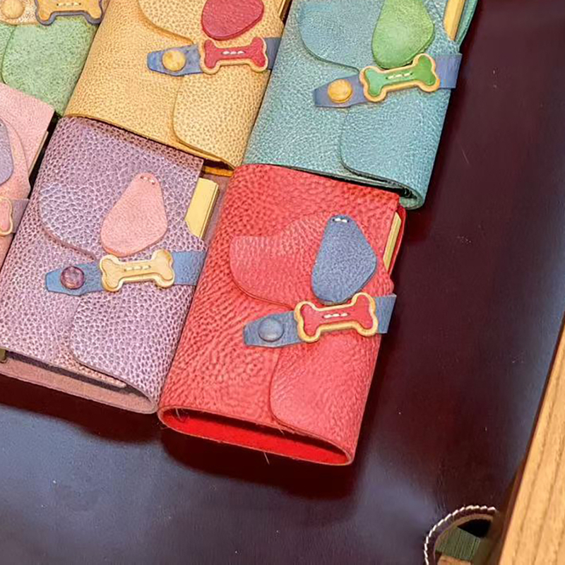 Caiet Aiguoniu, legare cu foi detașabile, copertă din piele de vită, hârtie Kraft, 50–100 pagini, stil nostalgic retro