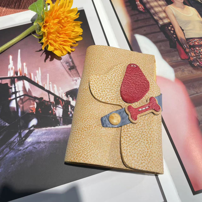 Caiet Aiguoniu, legare cu foi detașabile, copertă din piele de vită, hârtie Kraft, 50–100 pagini, stil nostalgic retro