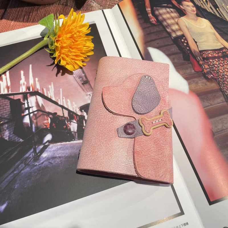 Caiet Aiguoniu, legare cu foi detașabile, copertă din piele de vită, hârtie Kraft, 50–100 pagini, stil nostalgic retro