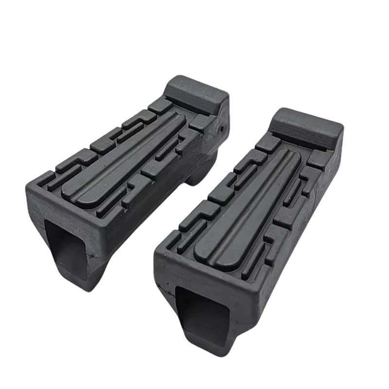 Μπροστινό καουτσούκ πέλμα ποδιού για μοτοσικλέτα – S2R, καουτσούκ, φινίρισμα Baking Paint