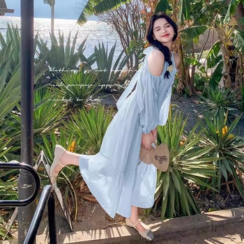 Poliészter egyszínű ruha kerek nyakkal, hosszú ujjú, A-vonalú szabás, középméret