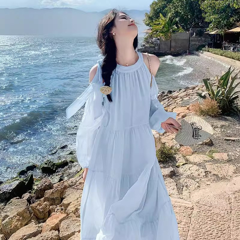 Poliészter egyszínű ruha kerek nyakkal, hosszú ujjú, A-vonalú szabás, középméret