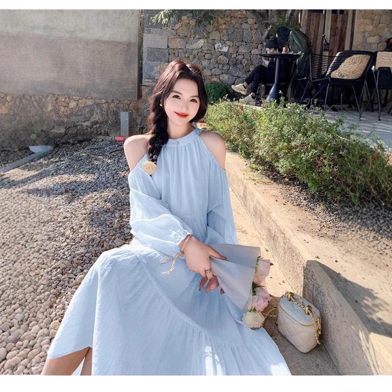 Poliészter egyszínű ruha kerek nyakkal, hosszú ujjú, A-vonalú szabás, középméret