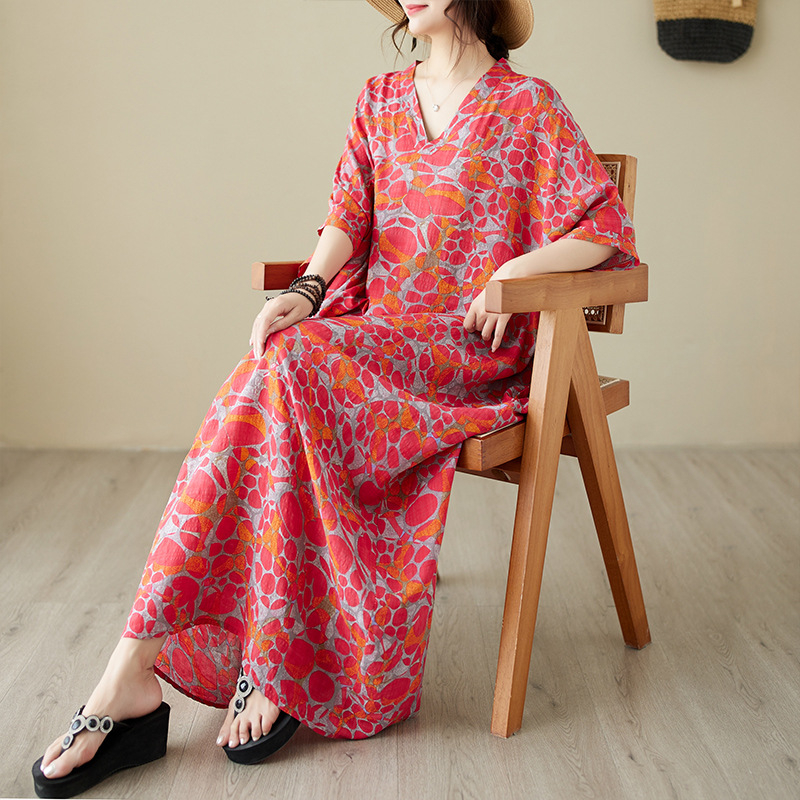 Hosszú bohem ruha pamut-lin keverékből, V-nyakú, laza derekú, batwing ujjakkal, A-vonalú hosszú ruha