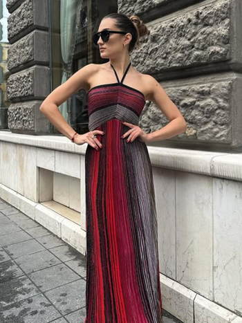 Hosszú ruha halternekúval, ujjatlan, hátsó kivágás, A-vonalú, csíkos poliészter, nyaralási stílus, Tavasz 2026