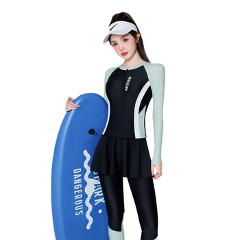 Costum de baie pentru femei, set din trei piese, mâneci lungi, pernă de bust, țesătură poliester (84%), căptușeală poliester