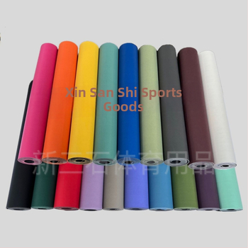 Μάτ γιόγκα με ματ επιφάνεια και PU φυσικό καουτσούκ; αντιολισθητικό, ανθεκτικό στη φθορά και στη βρωμιά; πάχος 4–5 mm; βάρος 2700 g; σχέδιο γραμμών Ασάνα.