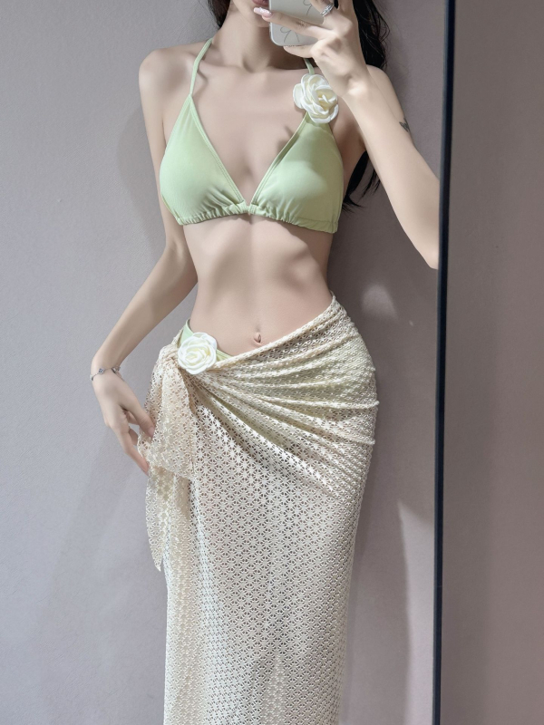 2025 bikini s tri komada s razdjeljenim dizajnom u stilu Instagrama, visoke kvalitete, za žene, za odmor u termalnim izvorima