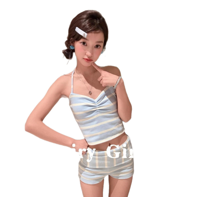 Trodijelni bikini set s prugastim uzorkom, dugi rukav, s ugrađenim jastučićima u grudnjaku, poliester
