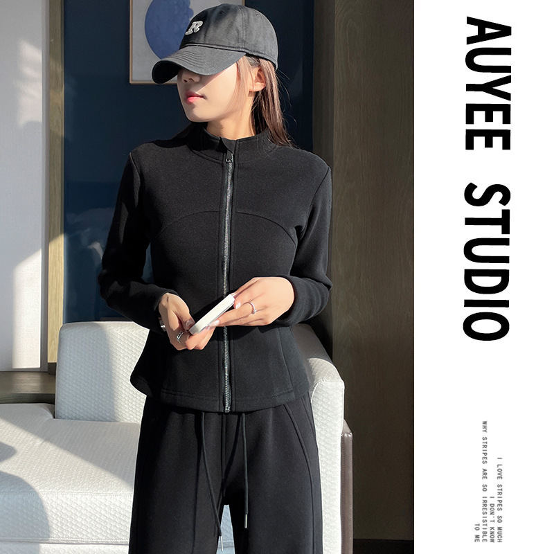 Casual kostim s hlačama za žene, proljeće 2025, poliester tkanina, 90–95% poliester sadržaj, dugi rukavi