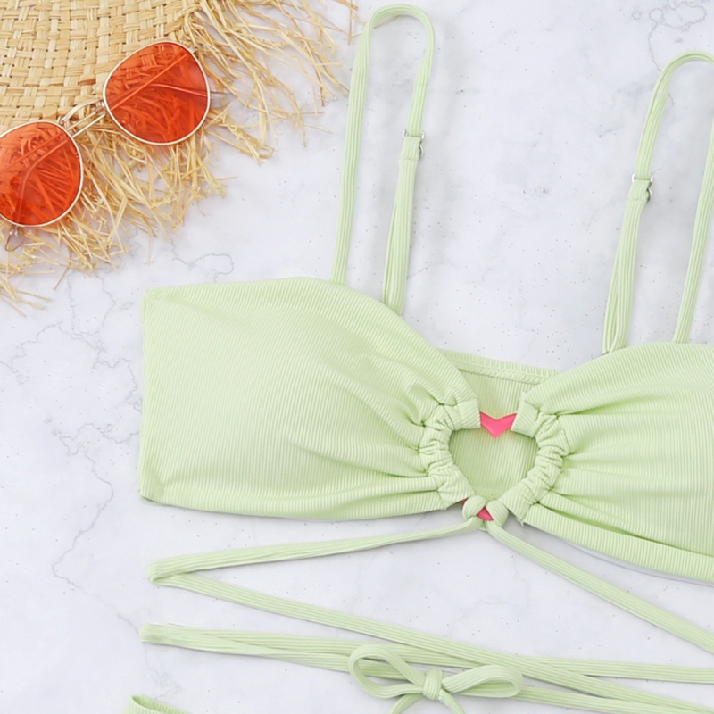 Ženski bikini set s suknjicom i trakama, napuhnut vrh, seksi dizajn, poliester materijal, poliester podstava, 82% poliester