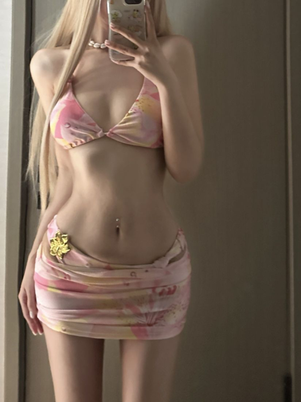 Bikini donji dio - Seksi uzorak, Poliester tkanina 71–80%, Podstava poliester 88%, Težina 0,3 kg, Pogodno za plivanje i vodene sportove