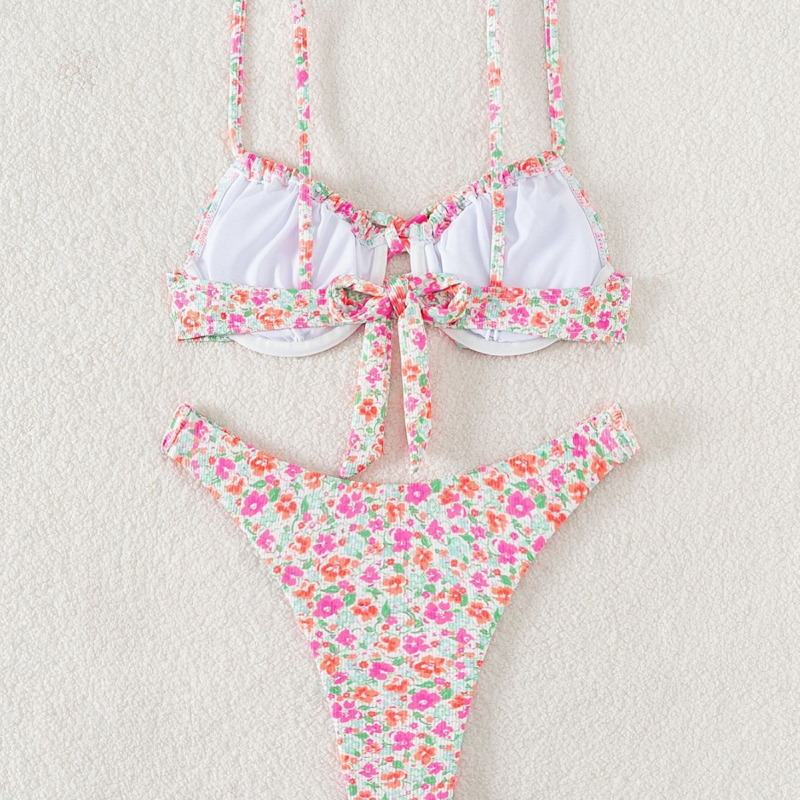 Set bikini s malim prugama printom, trokutasti gornji dio, jastučići za grudi, bez naramenica, poliester 82% / podstava 18%