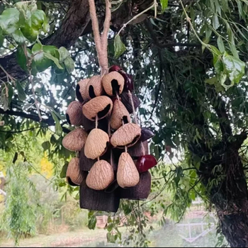 Ručni izrađeni drveni viseći zvončić s motivom plodove kore — Novi kineski stil; materijal: drvo; godina: jesen 2025; marka: Aisu