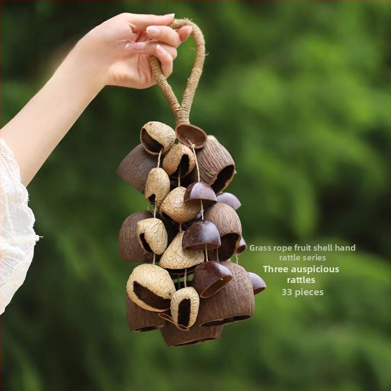 Ručni izrađeni drveni viseći zvončić s motivom plodove kore — Novi kineski stil; materijal: drvo; godina: jesen 2025; marka: Aisu