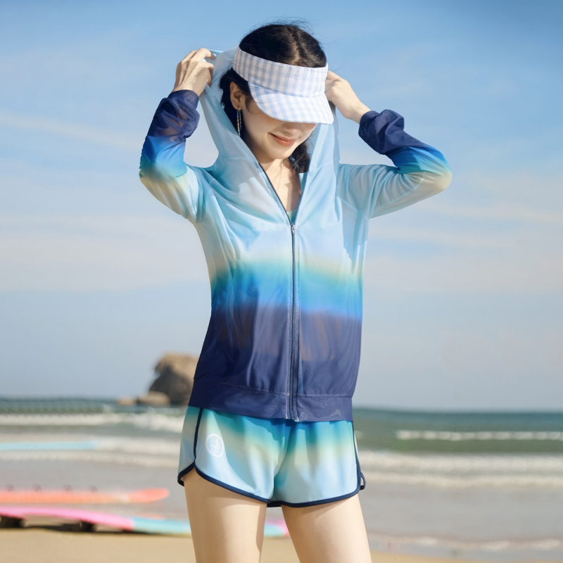 Odvojeni kupaći set - dugi rukavi, zaštita od sunca, punjene košarice, gradientni uzorak, 82% Spandex