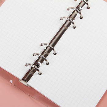 Прозрачен PVC подвързвач за разхлабени листове, страници с решетка, 6 отвора, 45 листа