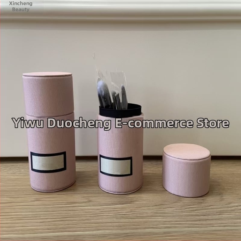 Σετ πινέλων μακιγιάζ: πινέλα ρουζ, σκιά ματιών, eyeliner και κονσίλερ, με θήκη πινέλων