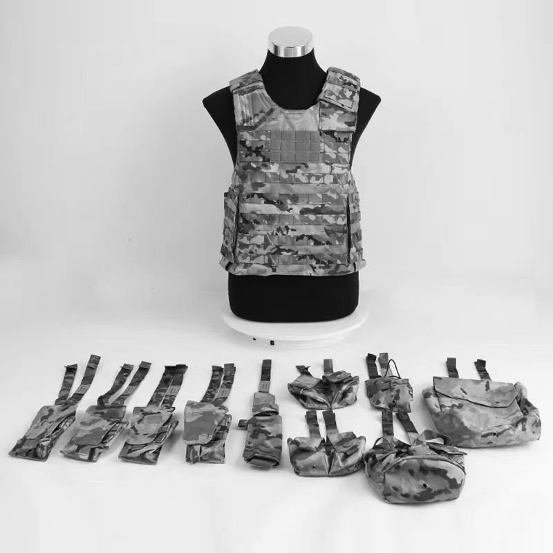 11-dijelni taktički prsluk set, maskirni uzorak, prozračna Oxford tkanina, otporna na habanje, unisex za odrasle, pogodan za ekstremne izazove, planinarenje i streljaštvo.