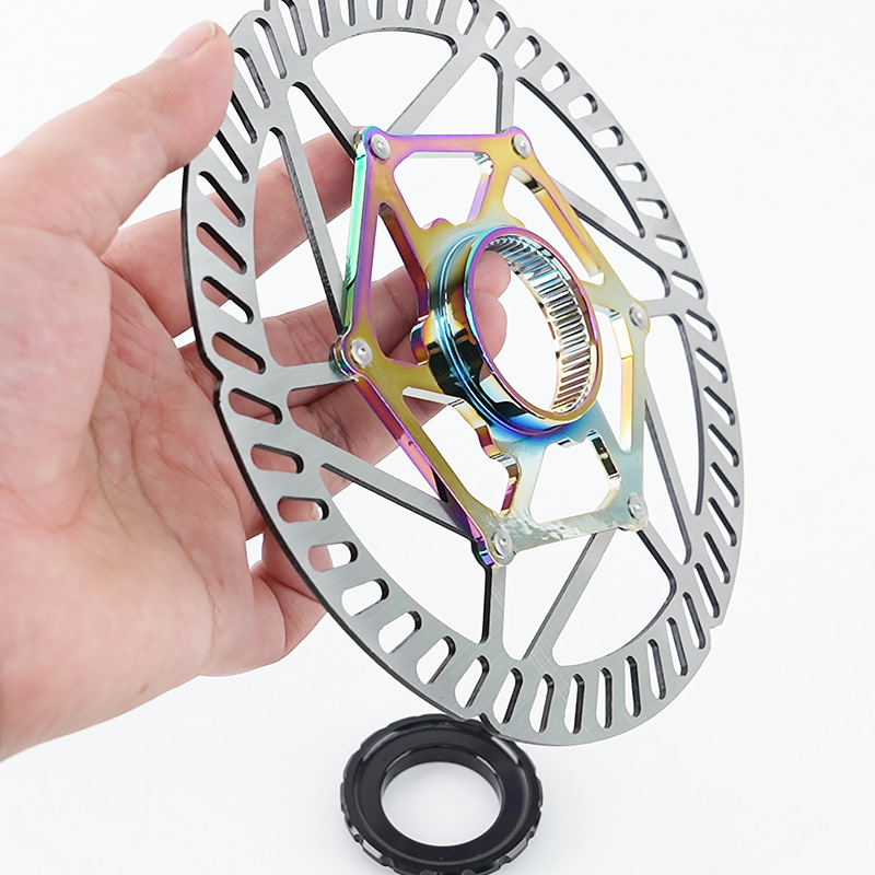 Disk kočnice, s centriranim priključkom, lagana aluminijska legura, kompatibilan s MTB-om i cestnim biciklima