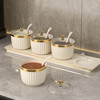 Set posuda za začine s čvrsto zatvorenim plastičnim posudama; plastični materijal; moguć tisak logotipa; prilagodba; vrhunska kvaliteta