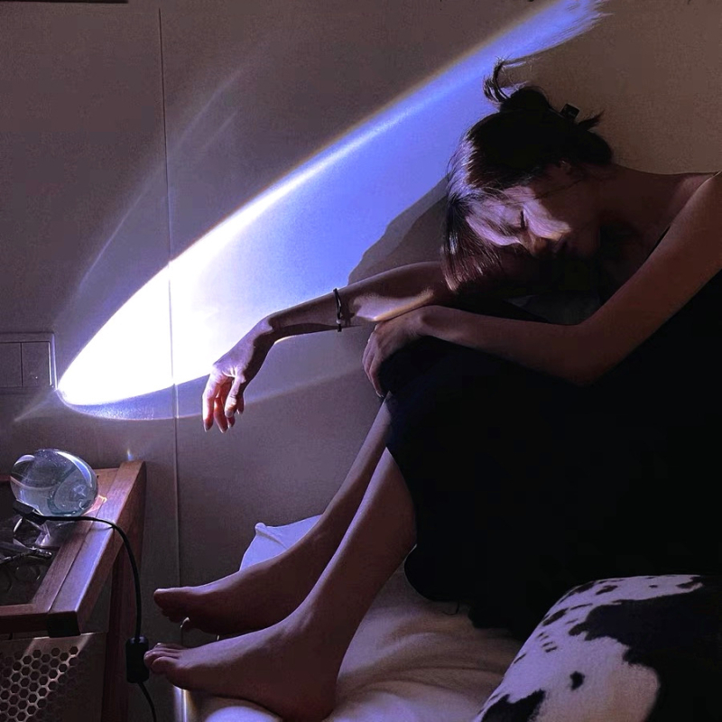 Kristalna stolna svjetiljka HL-1001 – 7W Cree čip, napon ≤36V, noćna i ambijentalna svjetlost