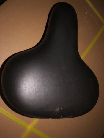 Sutong Saddle Factory sjedalo za bicikl, model Shared Saddle, PU materijal, za planinski bicikl.