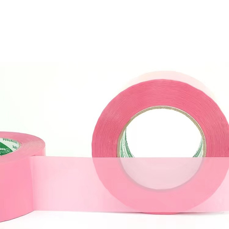 Páska na balenie s BOPP filmom, lepidlo na báze vody, séria 202402, teplotný rozsah -20 až 40 °C.