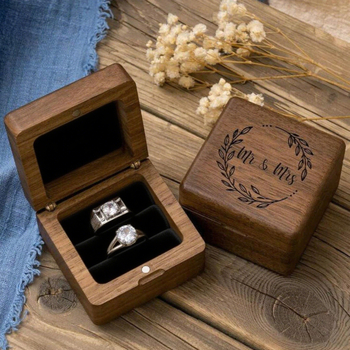 Cutie de inele din lemn MR&MRS pentru nuntă, ambalare bijuterii, 45 g