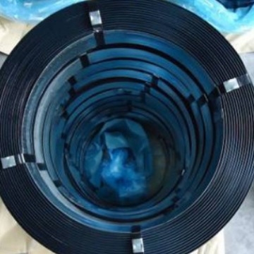 Bojana čelična traka za pakiranje, otporna na hrđu, širina 16 mm.