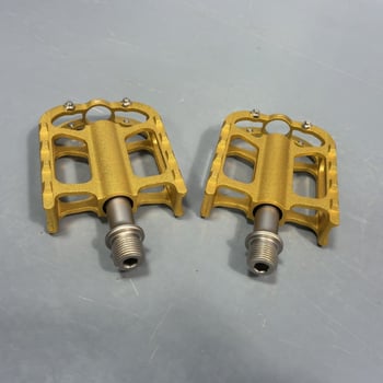 Сгъваем педал за шосейно колоездене, лека алуминиева сплав, ос с двойни лагери, електроплакирано покритие