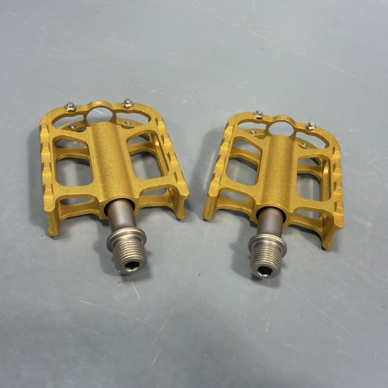 Сгъваем педал за шосейно колоездене, лека алуминиева сплав, ос с двойни лагери, електроплакирано покритие