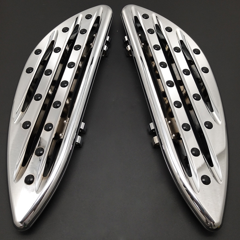Prednja pedala za Harley Softail/Glide (Street Glide, Super Glide, Road King) — Metal, elektroplakiranje