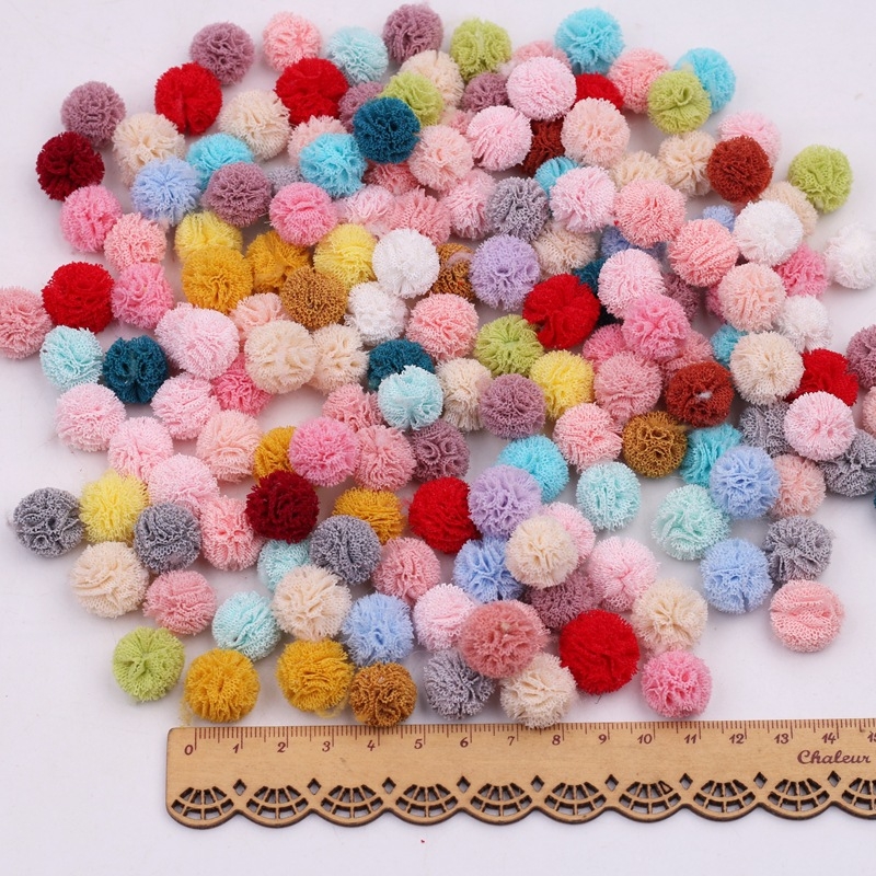 DIY аксесоари за коса – кръгли топчета от еластична мрежа, есен 2024