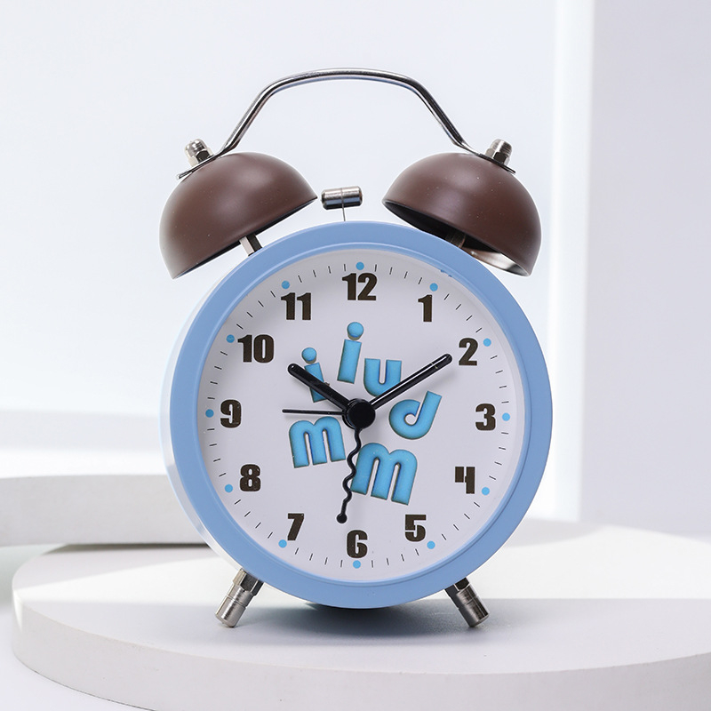 Будилник за бюро с карикатурен дизайн – батерийно захранване, едностранен, аналогово и дигитално показване, светещ звънец, плавно движение на секундата