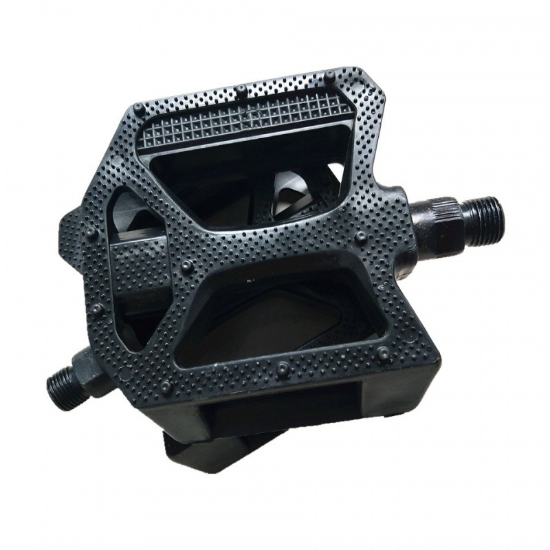 Велосипеден педал 3119 – пластмасов, подходящ за сгъваеми велосипеди.