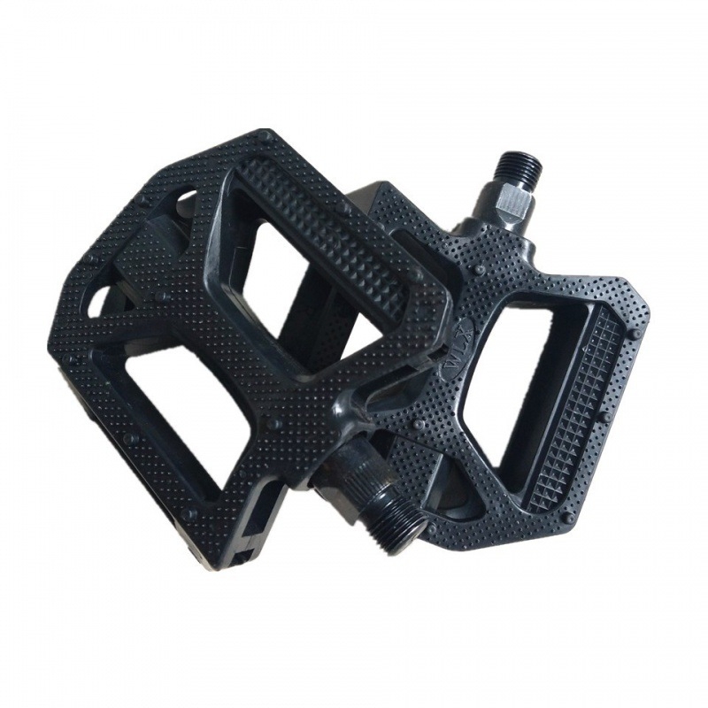 Велосипеден педал 3119 – пластмасов, подходящ за сгъваеми велосипеди.