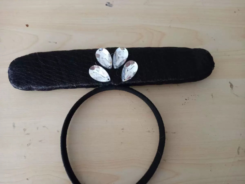 Dječji kazališni kostim inspiriran legendom o Bijeloj zmiji (polyester, dugi rukavi, sigurnosna klasa A, za djecu 3–8 godina)