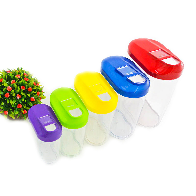 Set de cinci recipiente transparente sigilate din plastic pentru depozitare, 501-800 ml, Nu sunt compatibile cu cuptorul cu microunde